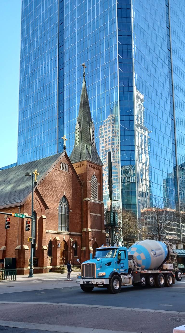 Transport de notre tableau de Picasso du Luxembourg jusqu'aux Etats-Unis